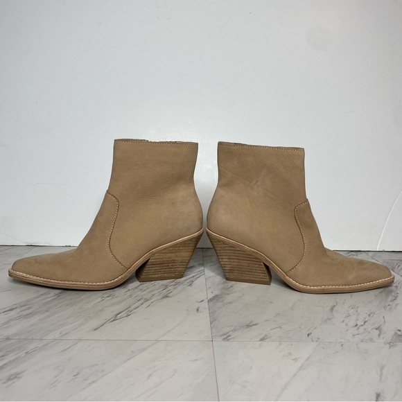 Dolce Vita Volli Tan Nubuck Heeled Bootie 8 - Picture 7 of 15